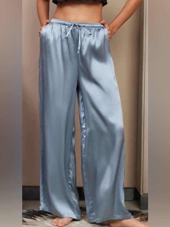 HALARA Pants - XLARGE.  HALARA DRAWSTRING SATIN LIKE WIDE LEG ADJUSTABLE HEM PANTS